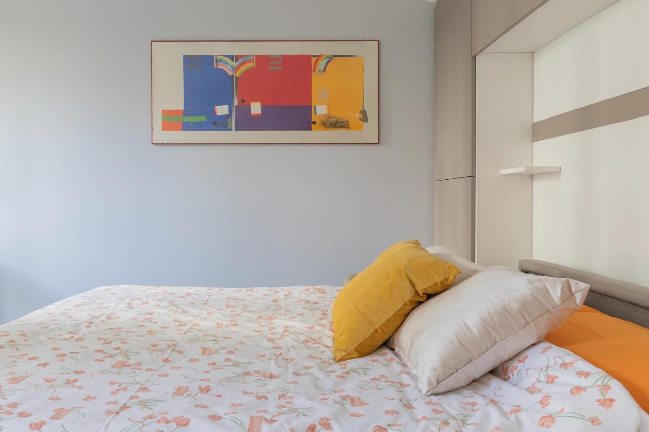 דירות מילאנו 20Mins From Duomo - Renovated Apt Near City Center מראה חיצוני תמונה